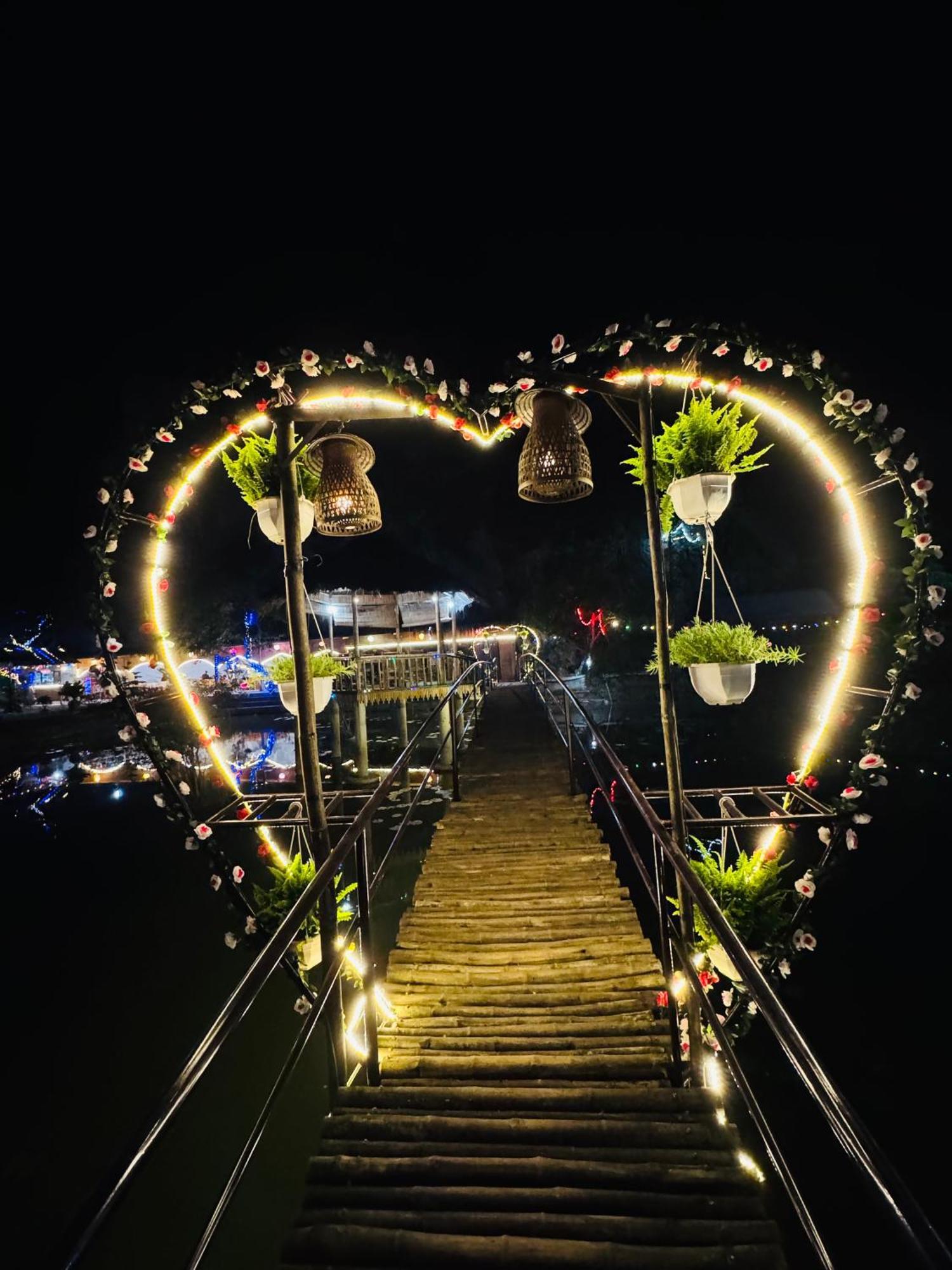 Green Valley Homestay - Thung Lung Xanh Nguyen Ngoai エクステリア 写真